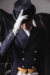 What are Dressage Grooms and Dressage Groom Jobs - working with riders and owners